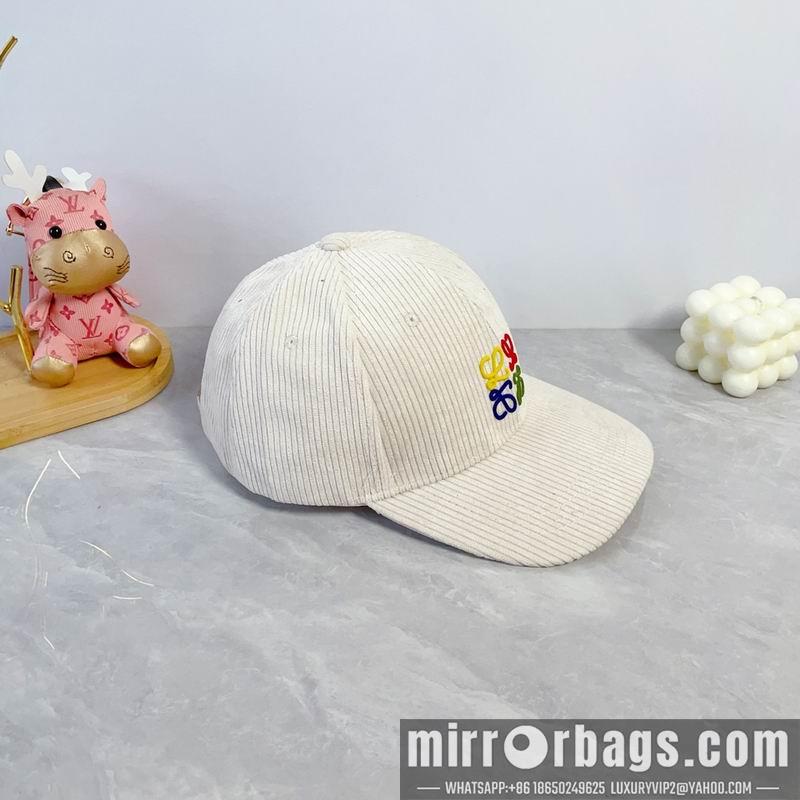 Replica Loewe Hat dx15