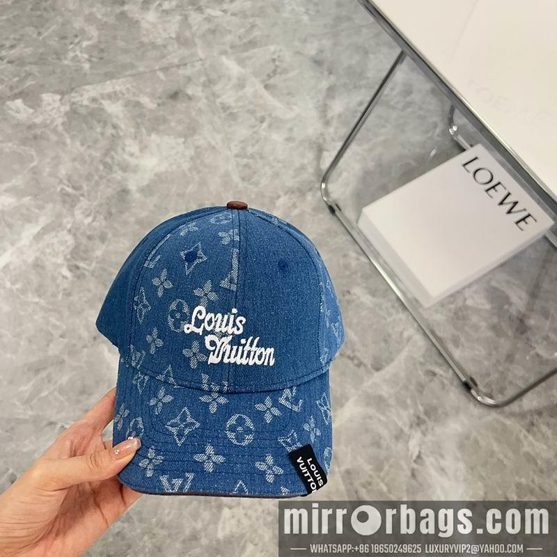 Replica LV Hat 082606
