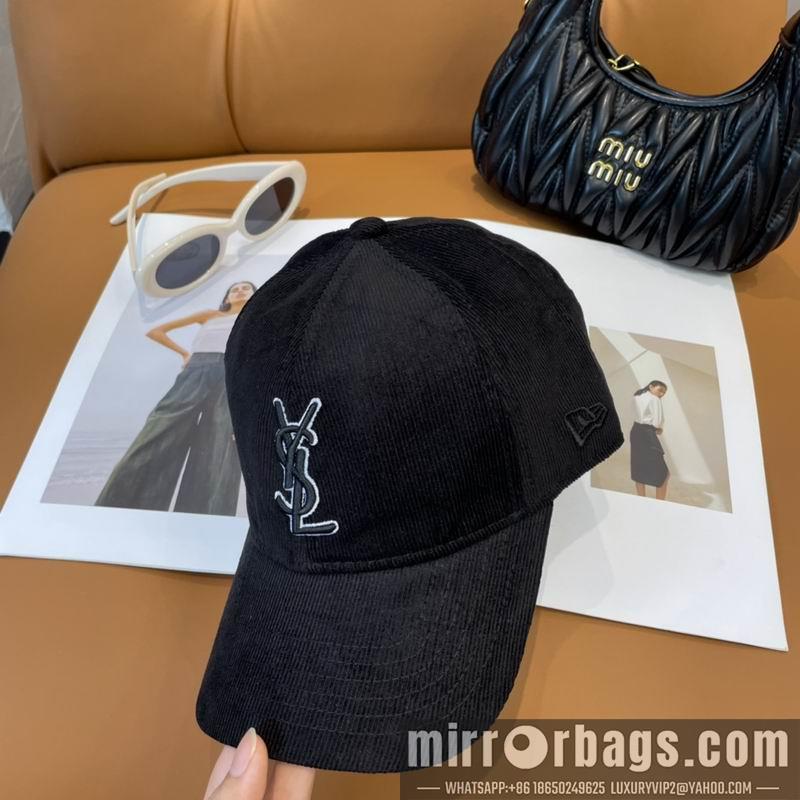 Replica YSL Hat dx26