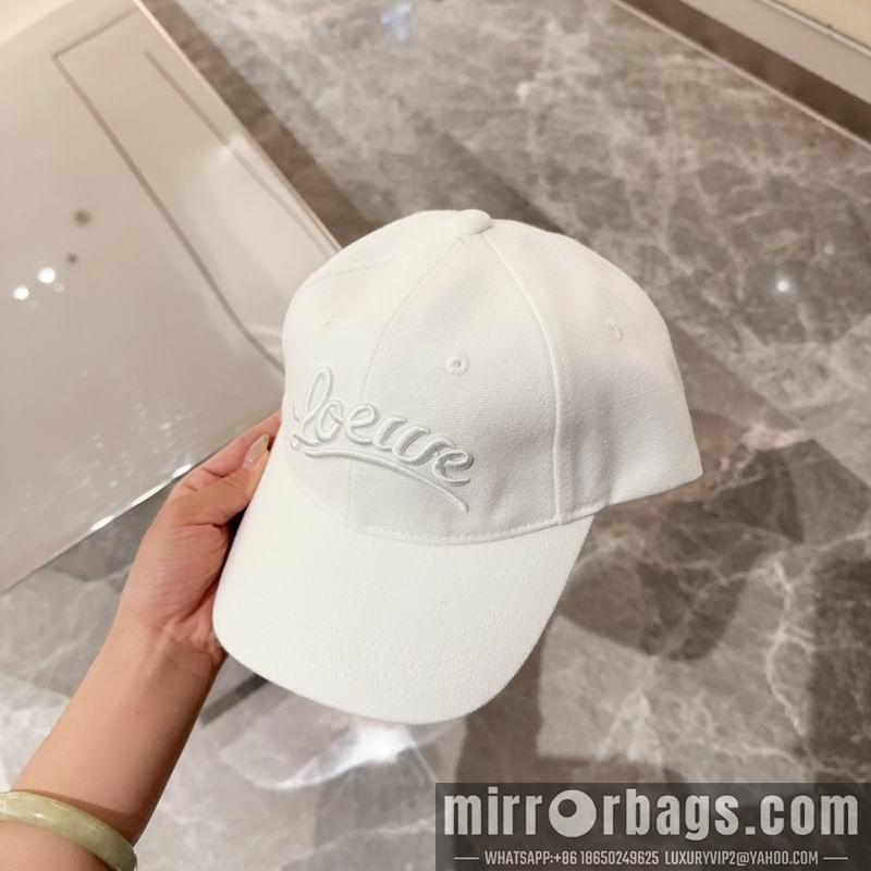 Replica Loewe Hat dx22