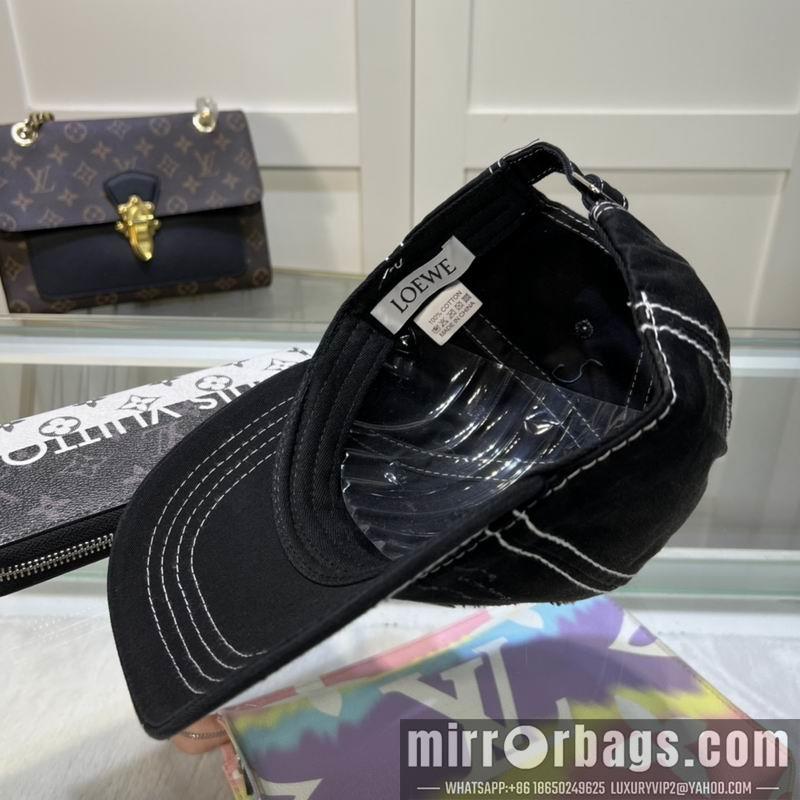 Replica Loewe Hat dx06