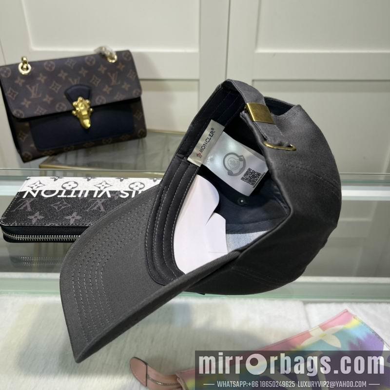 Replica Moncler Hat dx13