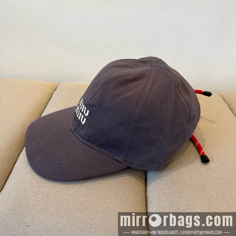 Replica Miumiu Hat dx32