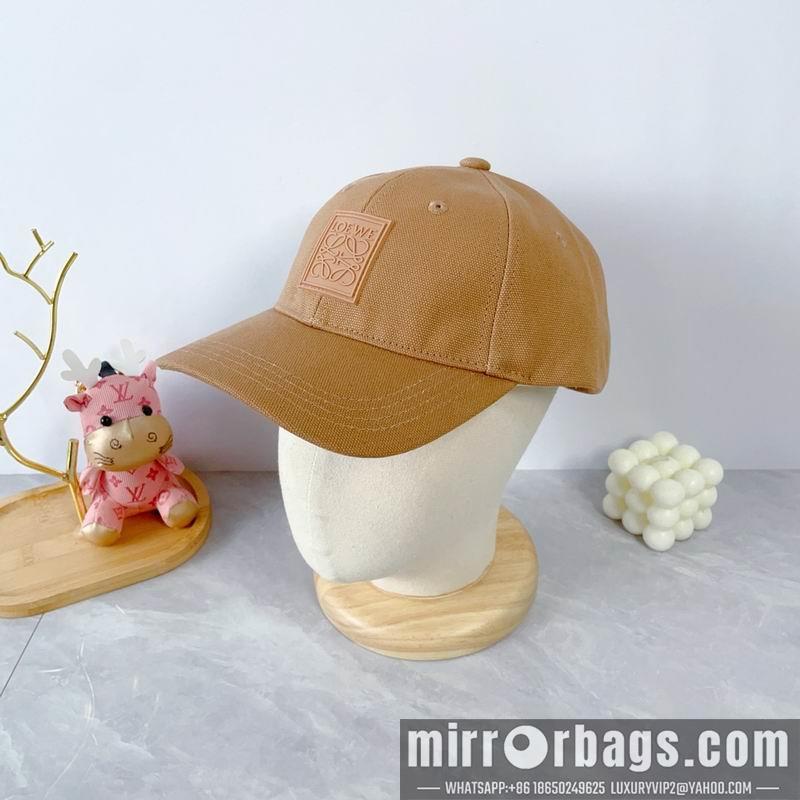 Replica Loewe Hat dx20