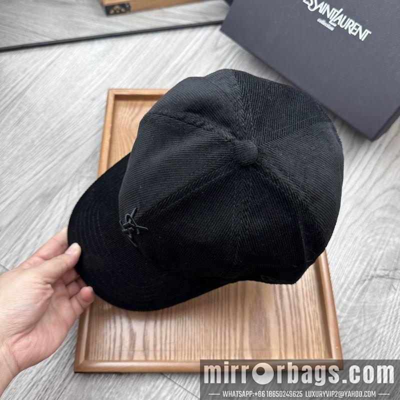Replica YSL Hat dx29
