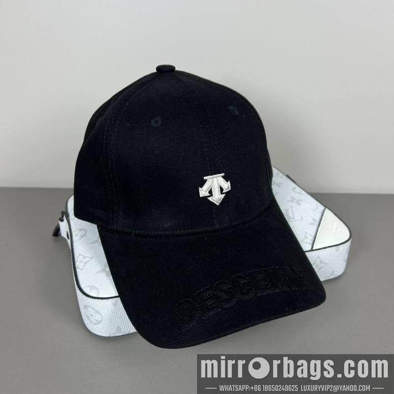 Replica Descente Hat dx03