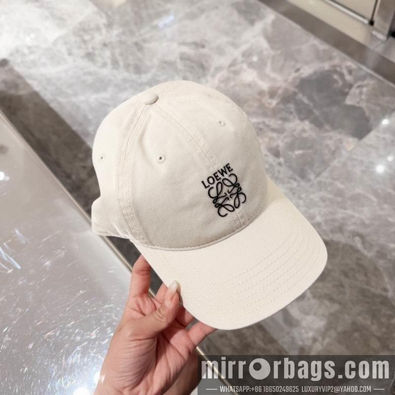 Replica Loewe Hat dx56