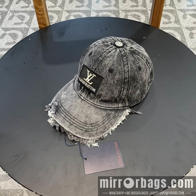 Replica LV Hat 042811