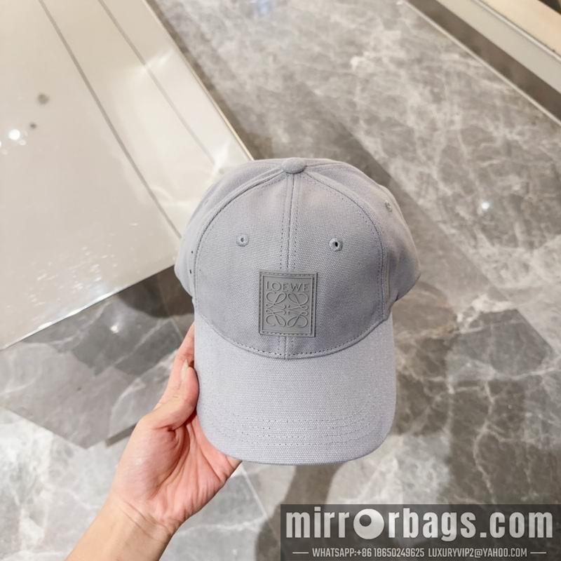 Replica Loewe Hat dx19