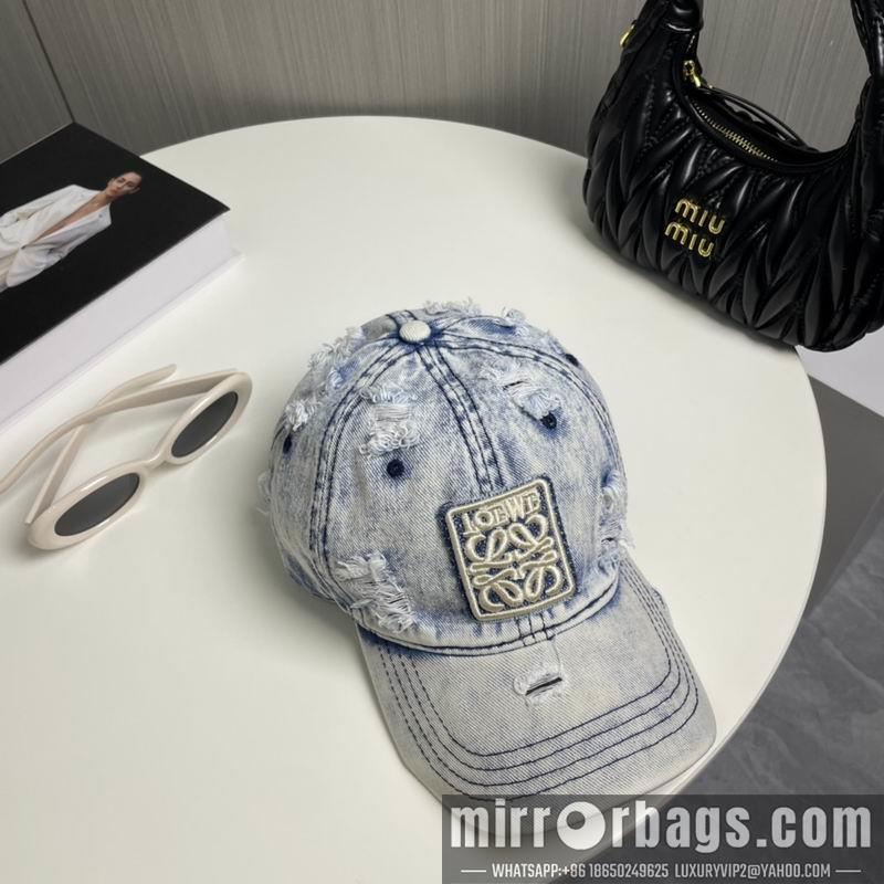 Replica Loewe Hat dx50