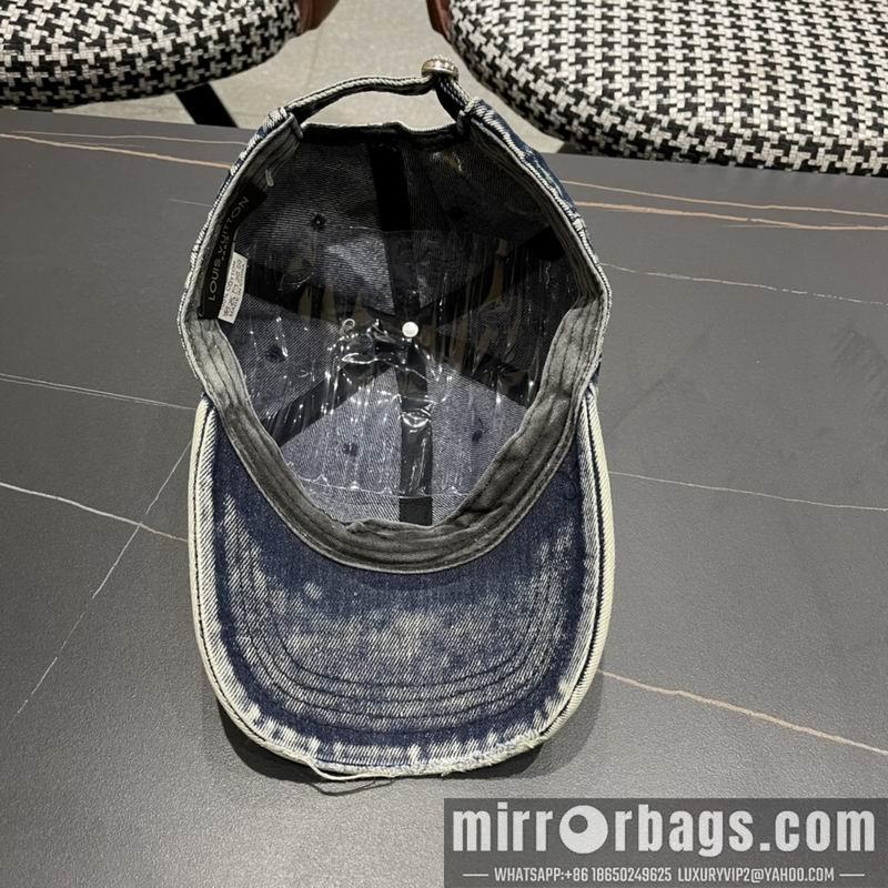 Replica LV Hat 042707