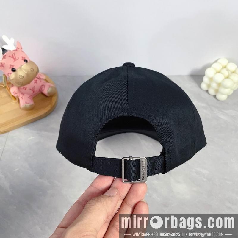 Replica YSL Hat dx20