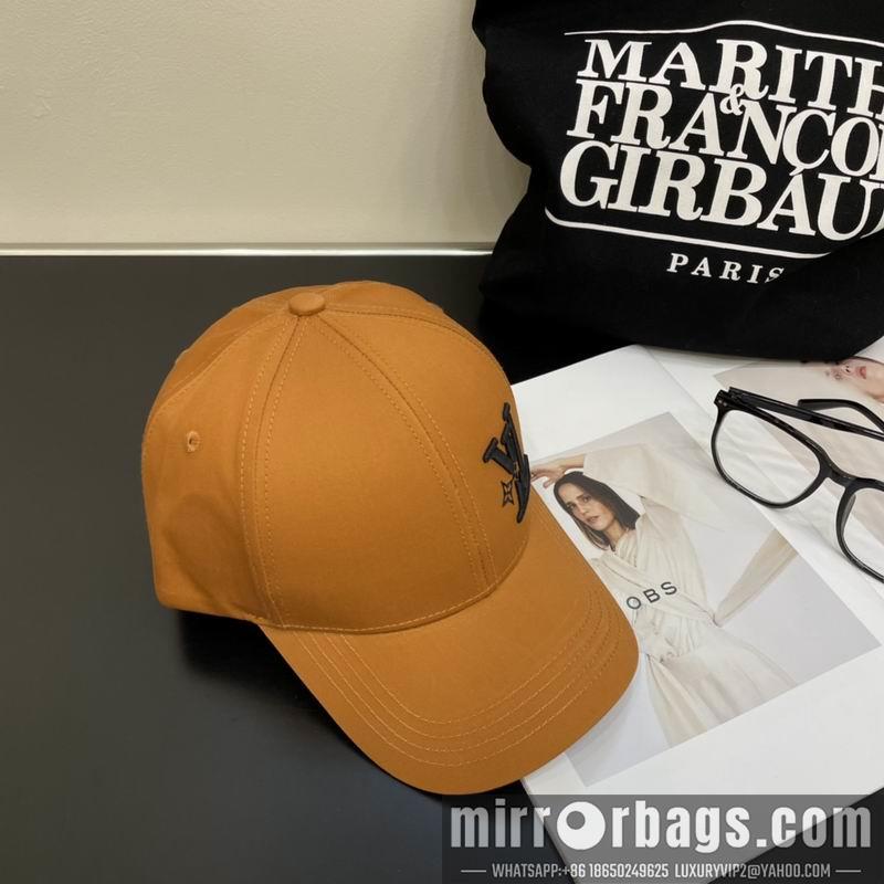 Replica LV Hat 042702