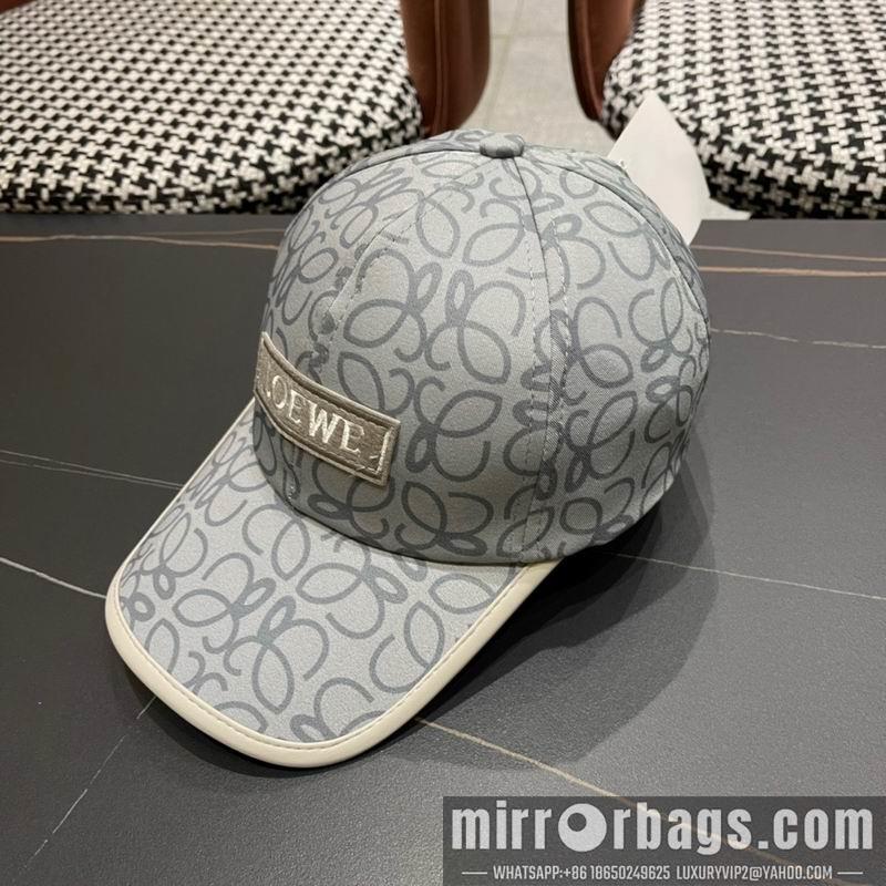 Replica Loewe Hat 101101