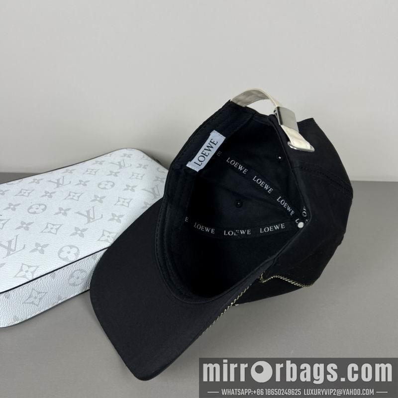 Replica Loewe Hat dx47