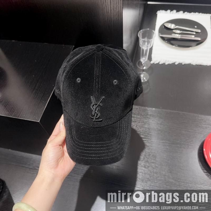 Replica YSL Hat dx24