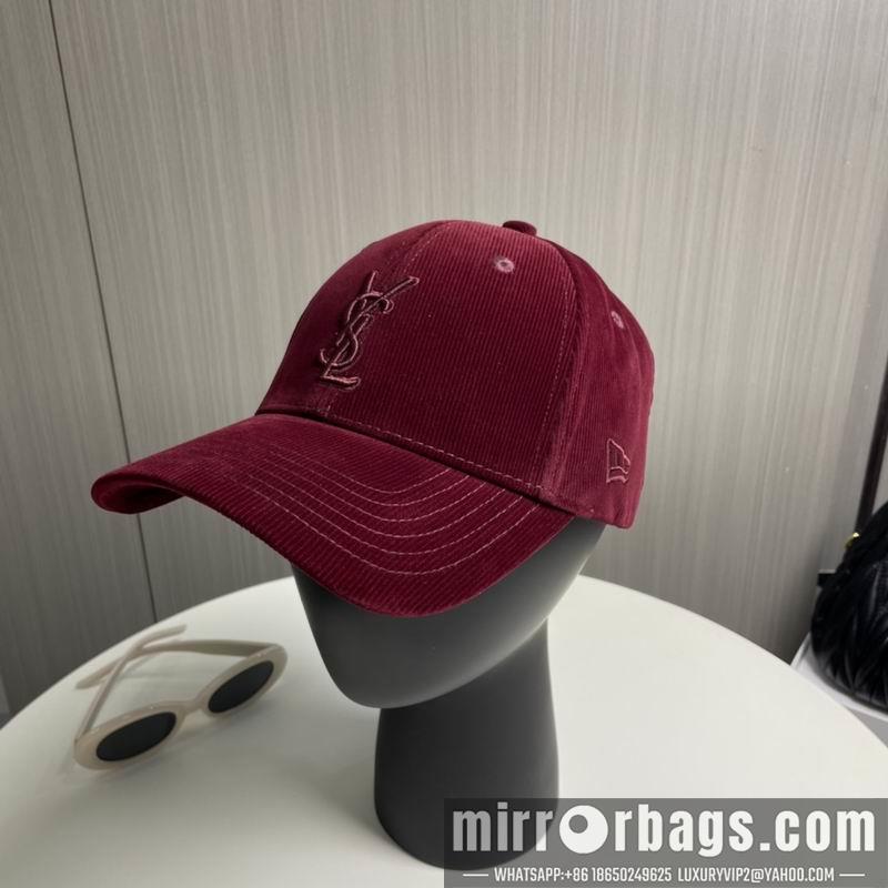 Replica YSL Hat dx31