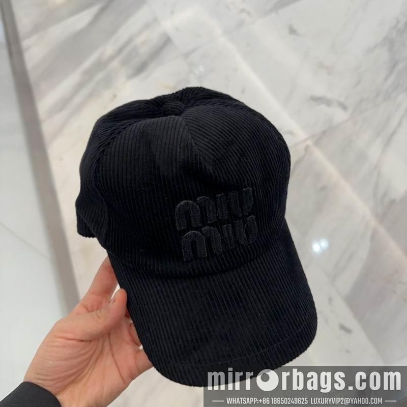 Replica Miumiu Hat dx37