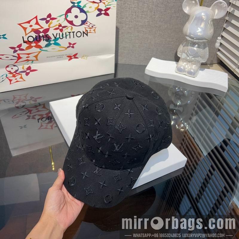 Replica LV Hat 041703