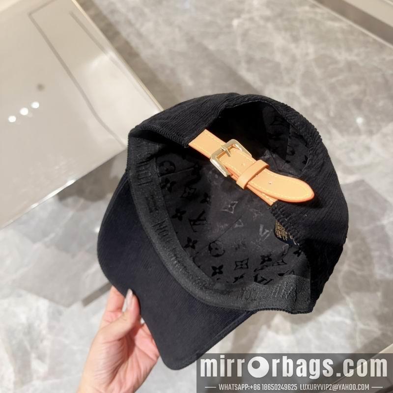Replica LV Hat 082603
