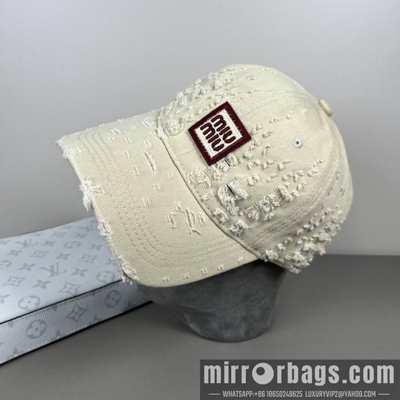Replica Miumiu Hat dx17