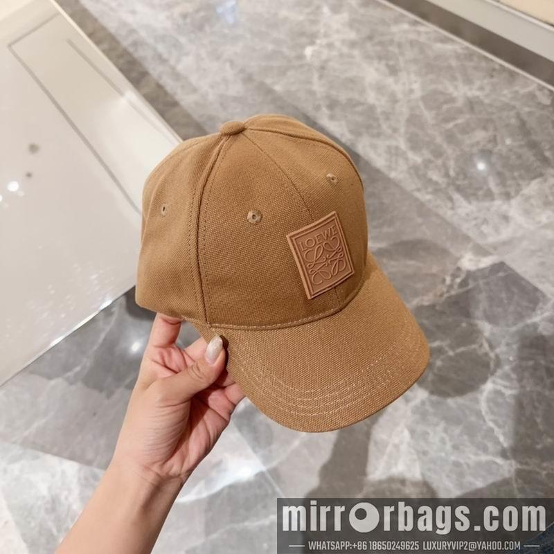 Replica Loewe Hat dx19