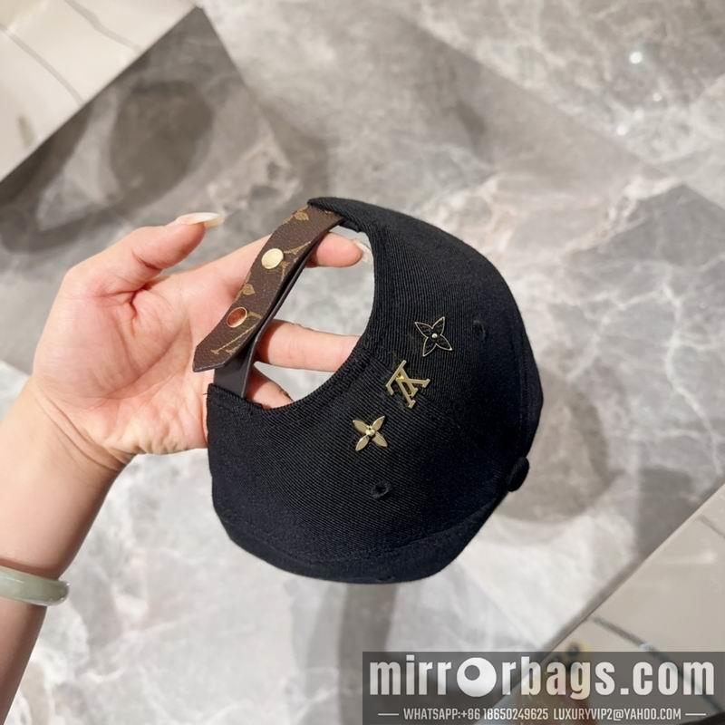 Replica LV Hat 041704