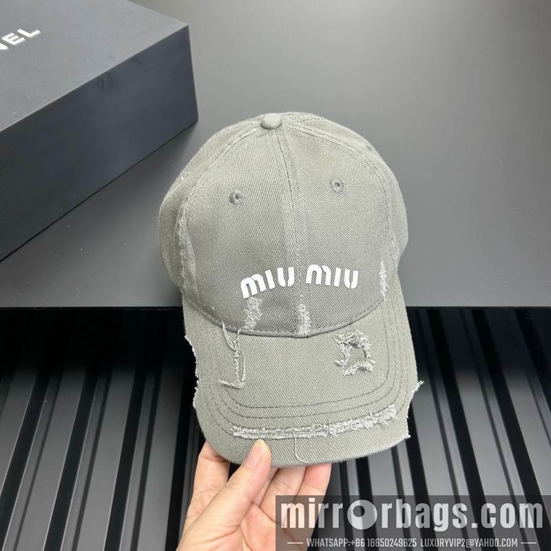 Replica Miumiu Hat dx06