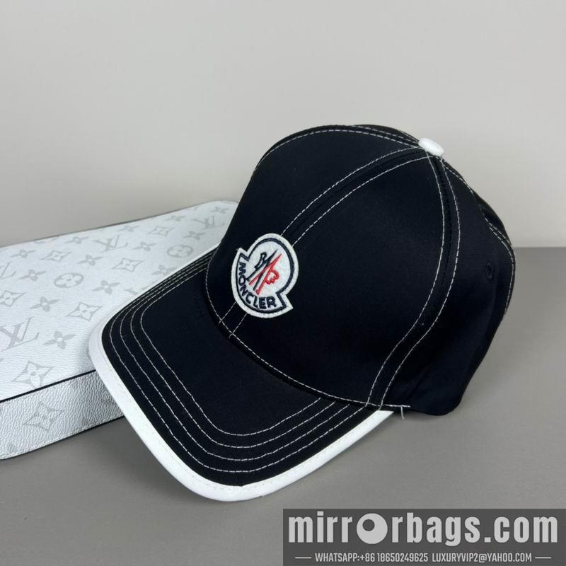 Replica Moncler Hat dx40
