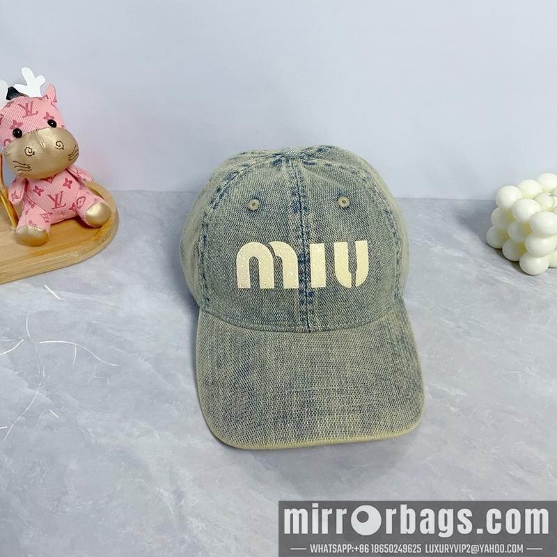Replica Miumiu Hat dx46