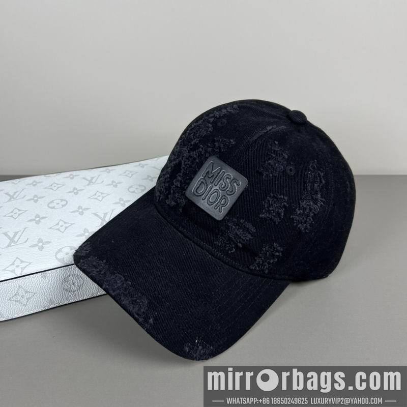 Replica Dior Hat dx07