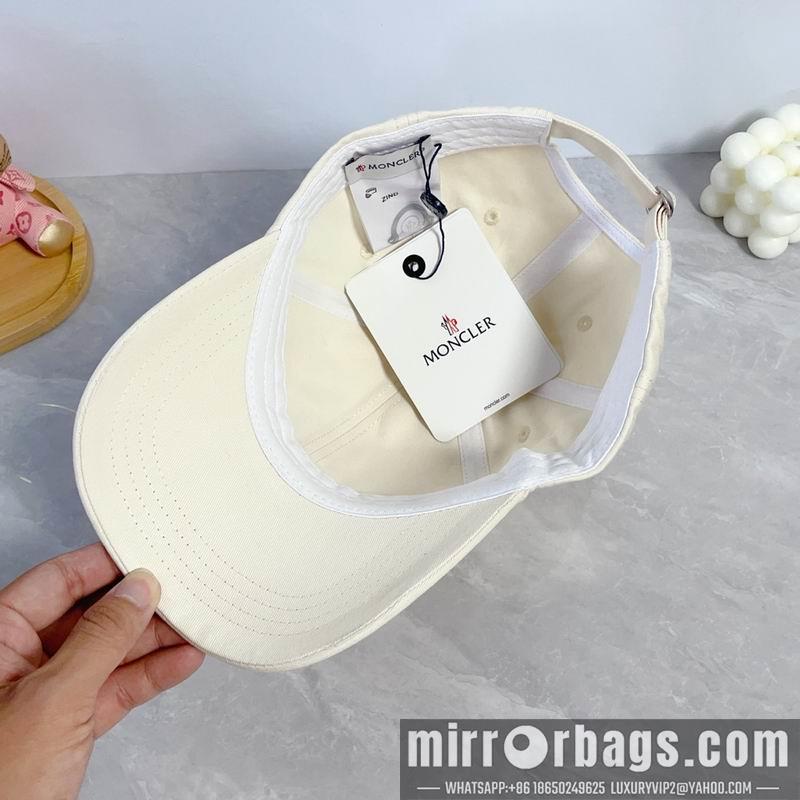 Replica Moncler Hat dx08