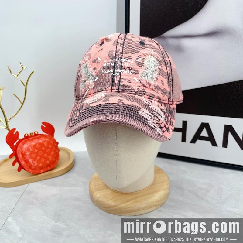 Replica MM6 Hat dx27