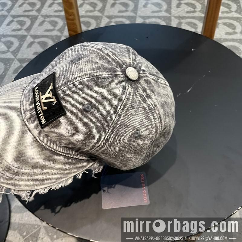 Replica LV Hat 042811