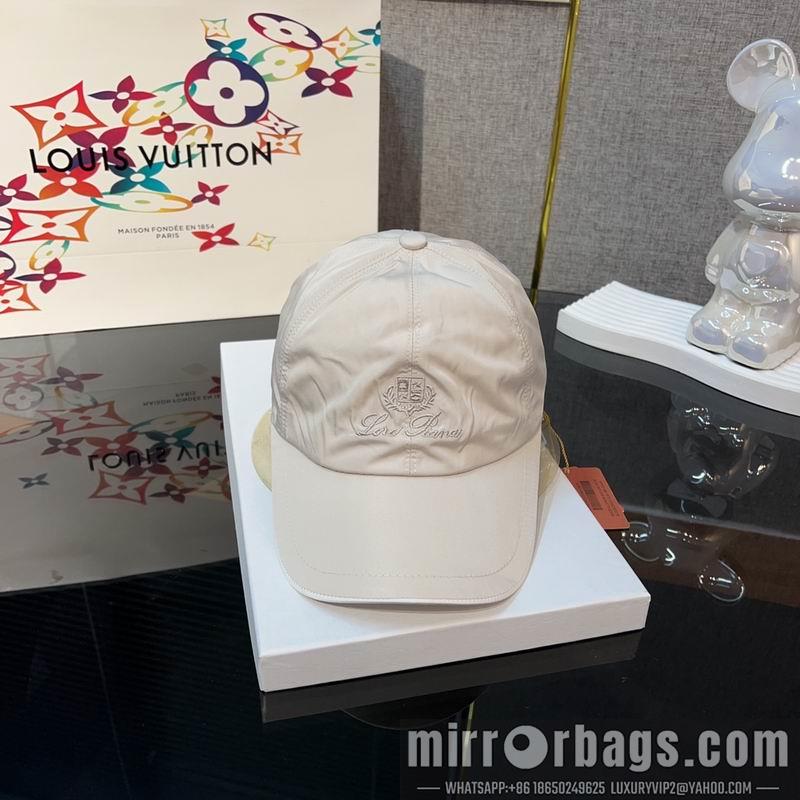 Replica Loro Paina Hat dx01