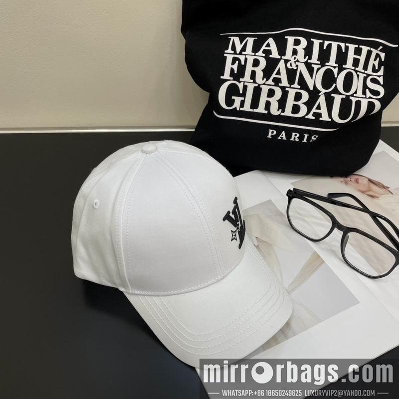 Replica LV Hat 042702