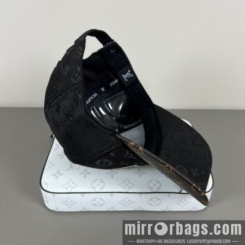 Replica LV Hat dx08