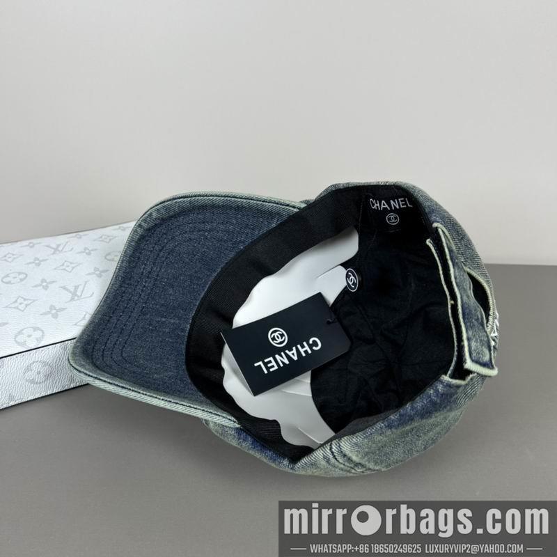 Replica Chanel Hat dx26