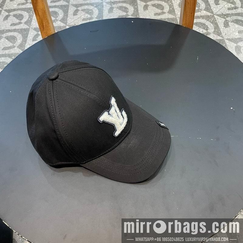 Replica LV Hat 072303
