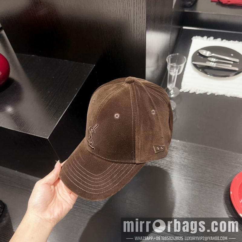 Replica YSL Hat dx24