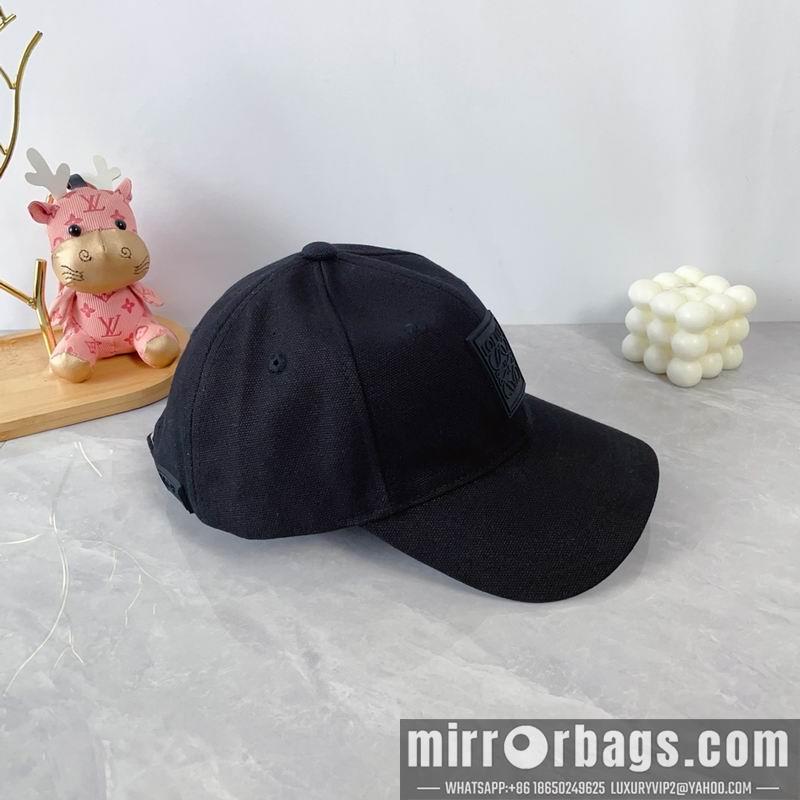 Replica Loewe Hat dx20