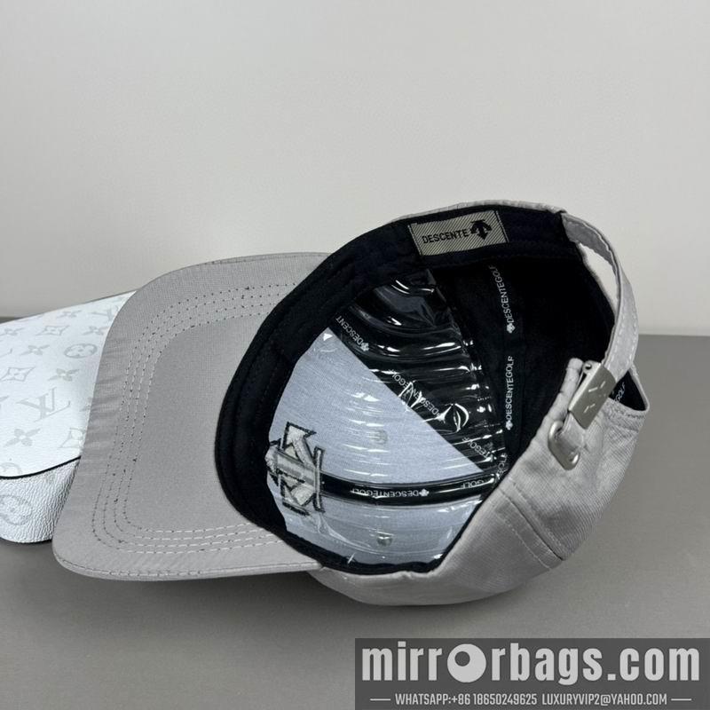 Replica Descente Hat dx02