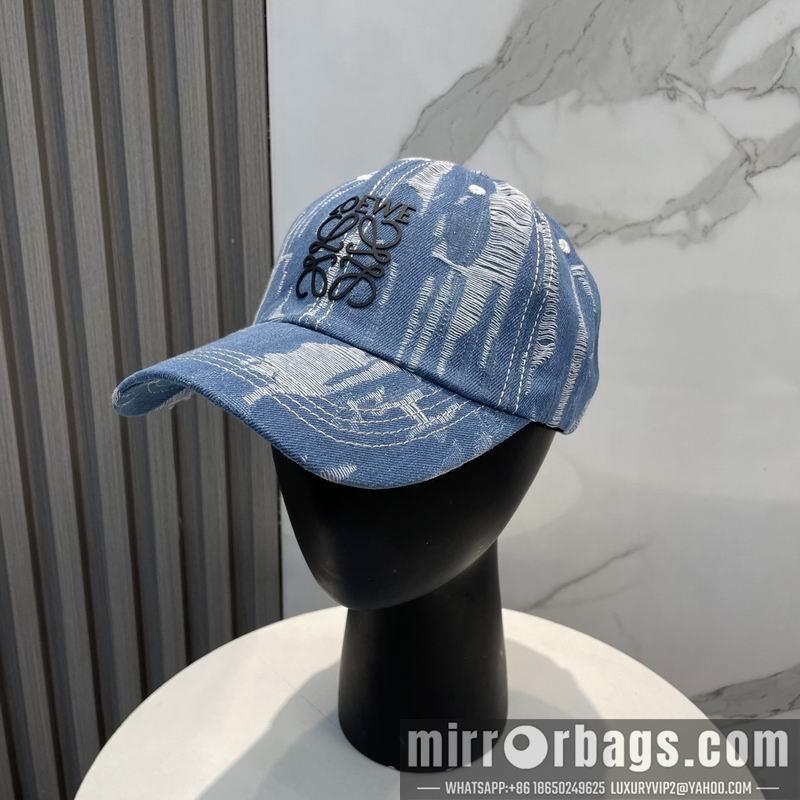 Replica Loewe Hat dx53