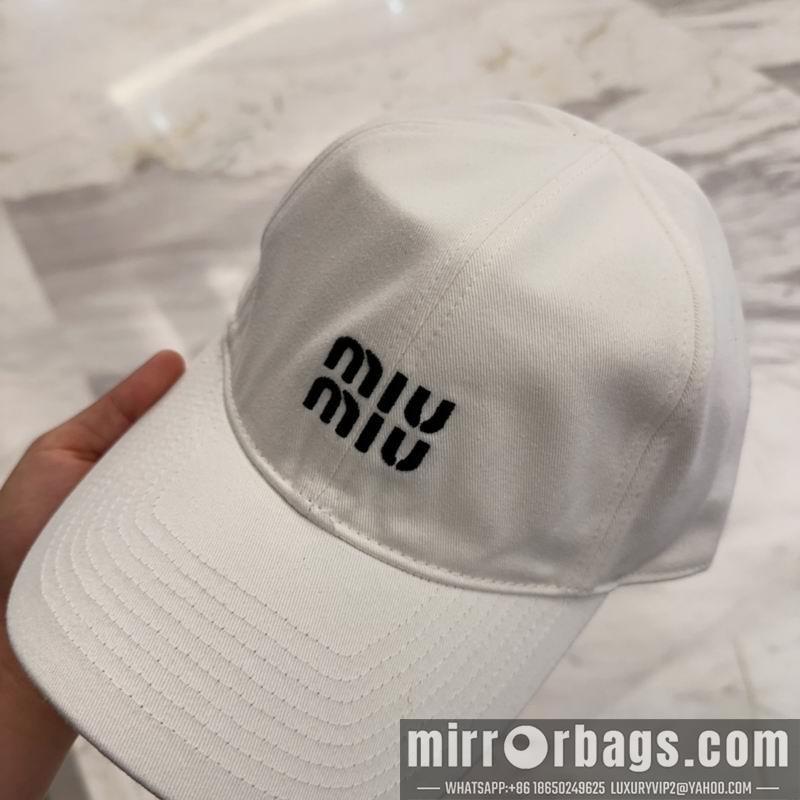 Replica Miumiu Hat dx35