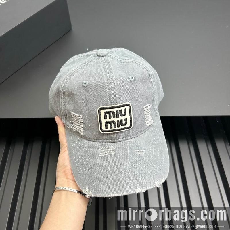 Replica Miumiu Hat dx03