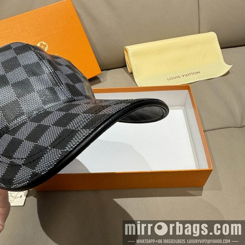 Replica LV Hat 091403