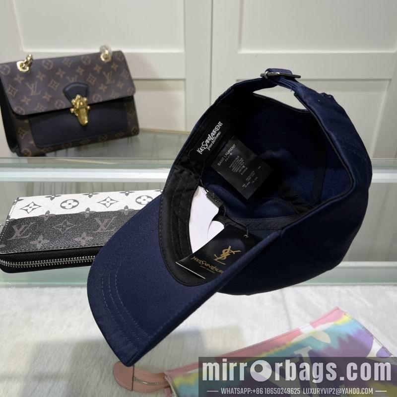 Replica YSL Hat dx14