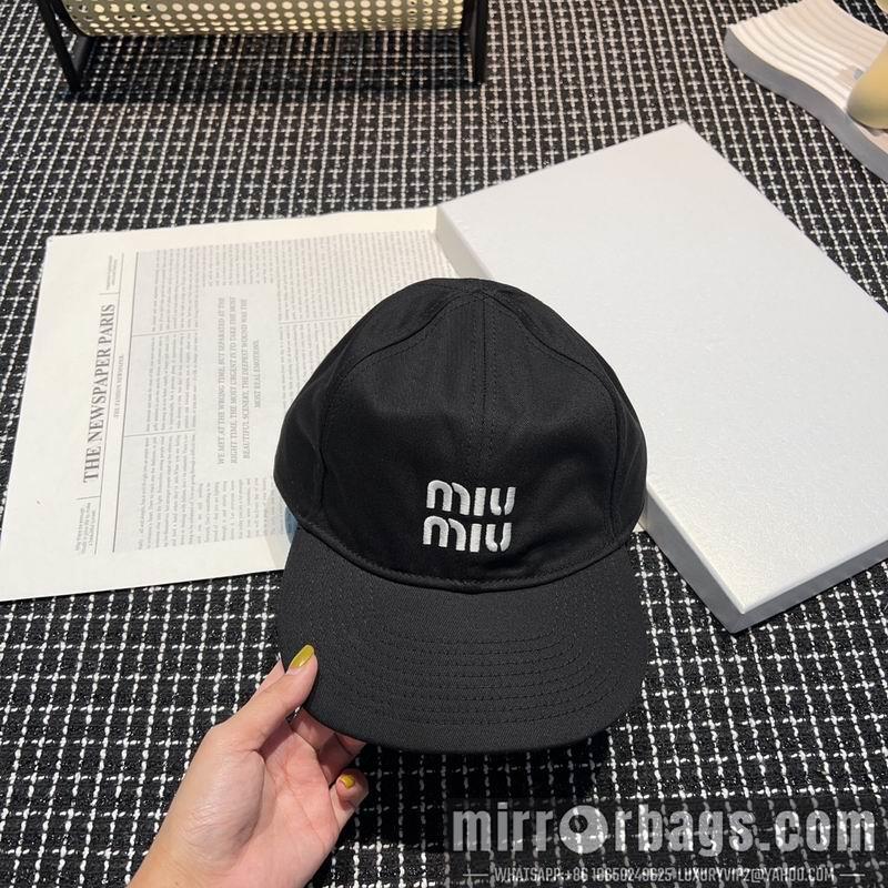 Replica Miumiu Hat dx43