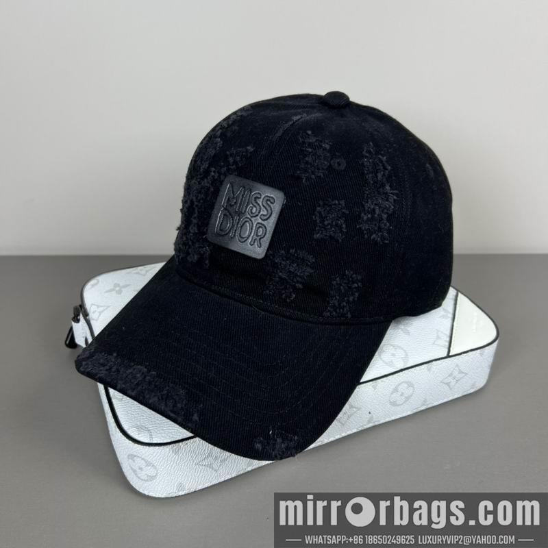 Replica Dior Hat dx07
