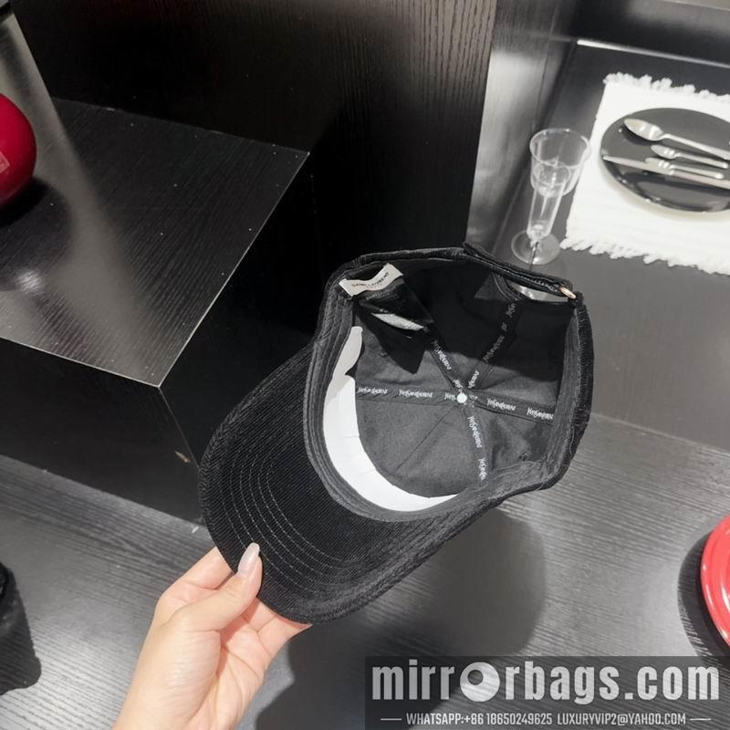Replica YSL Hat dx24
